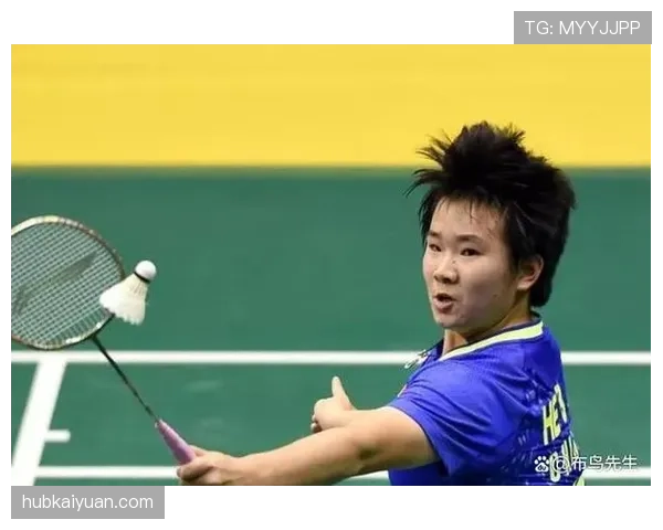 何冰娇这生活真不是一般人能想象，训练间隙偷偷点外卖那反差太有戏了！